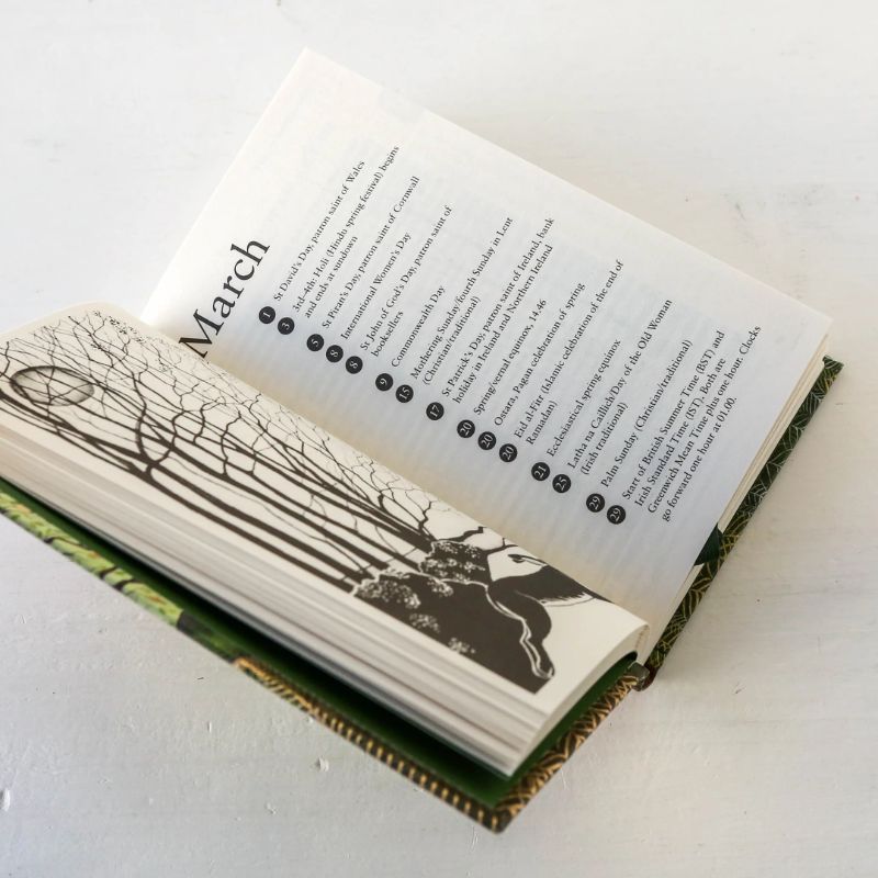 The Almanac | A Seasonal Guide To 2026 by Lia Leendertz
