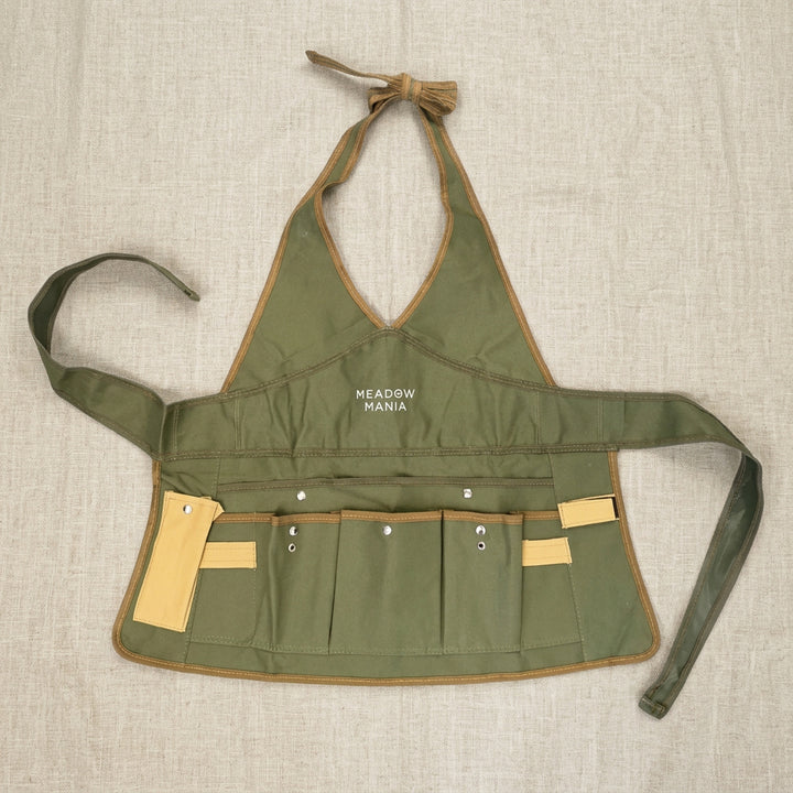 gardening apron a gift for gardeners